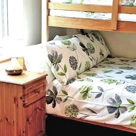 10 Harbourside * Downings