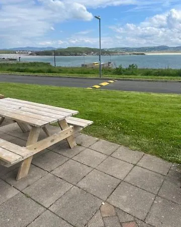 10 Harbourside Holiday home *